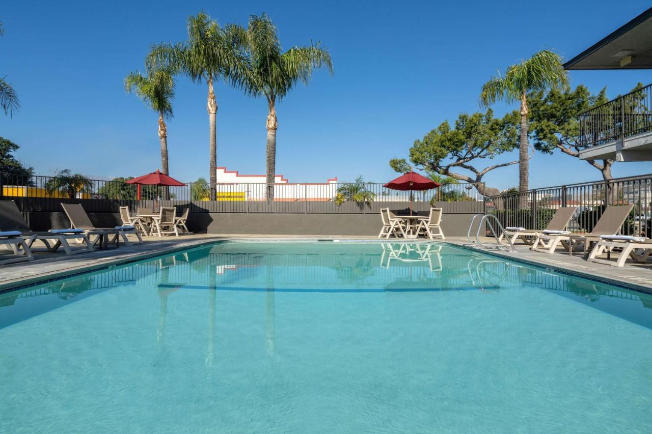 Motel 6-Fontana, Ca Экстерьер фото