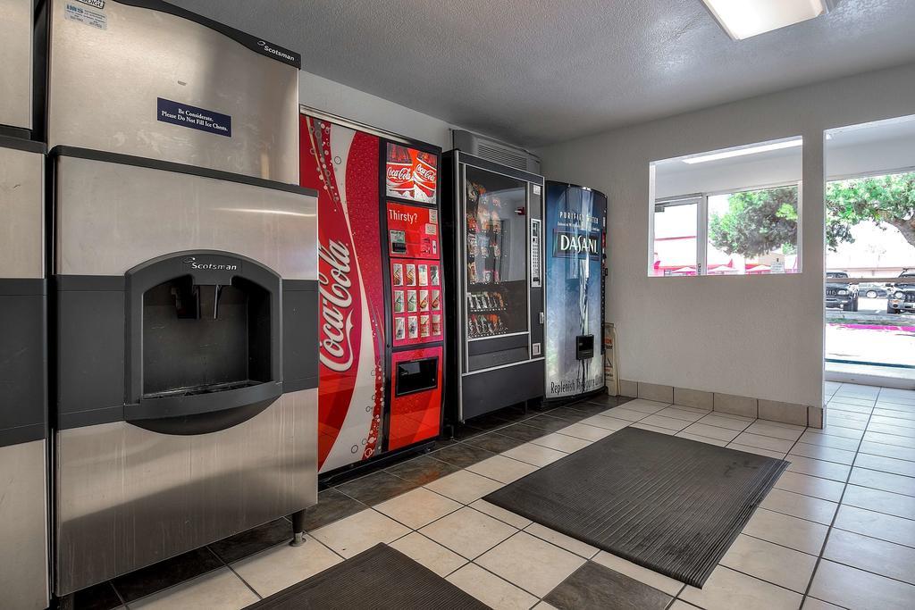 Motel 6-Fontana, Ca Экстерьер фото